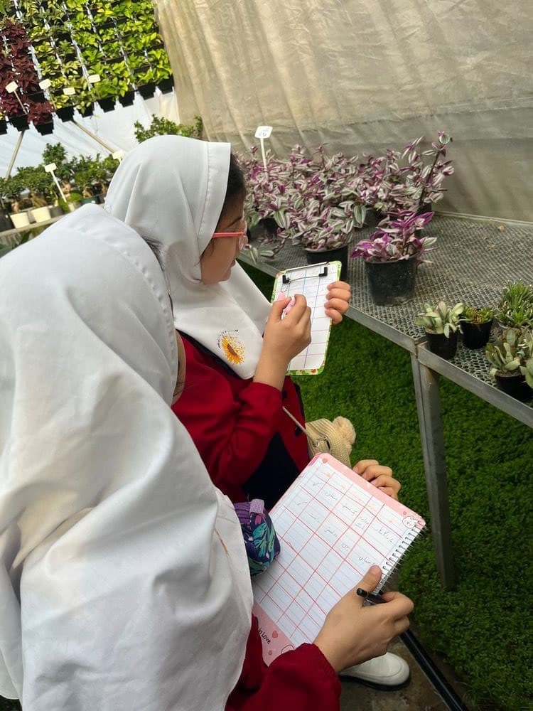 اردوی علمی گلخانه پایه سوم